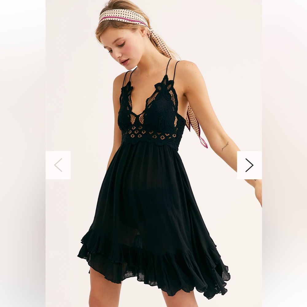 🌟FREE PEOPLE🌟 Adella Slip Dress